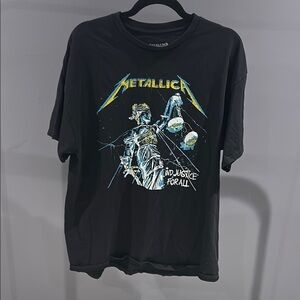 Metallica Graphic T-Shirt
